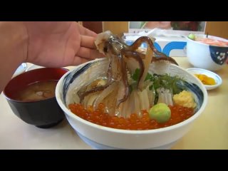 there is a japanese dish in which the dead octopus "dancing" on a plate